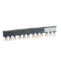 SCHNEIDER GV2G445 Fésűs sín 4 leág. 63A  45mm-es SCHNEIDER GV2G445 Fésűs sín 4 leág. 63A  45mm-es