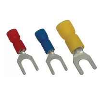 TRACON PV3 Szigetelt villás saru 1,5mm2 M3 piros 50db/csomag