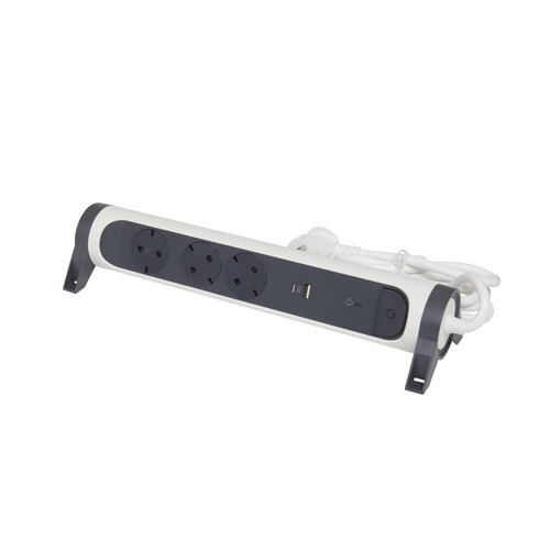 Legrand 694508 Elosztósor Premium 3x2P+F, túlfeszültség-védelemmel, USB-A + USB-C, 1,5 m vezetékkel,