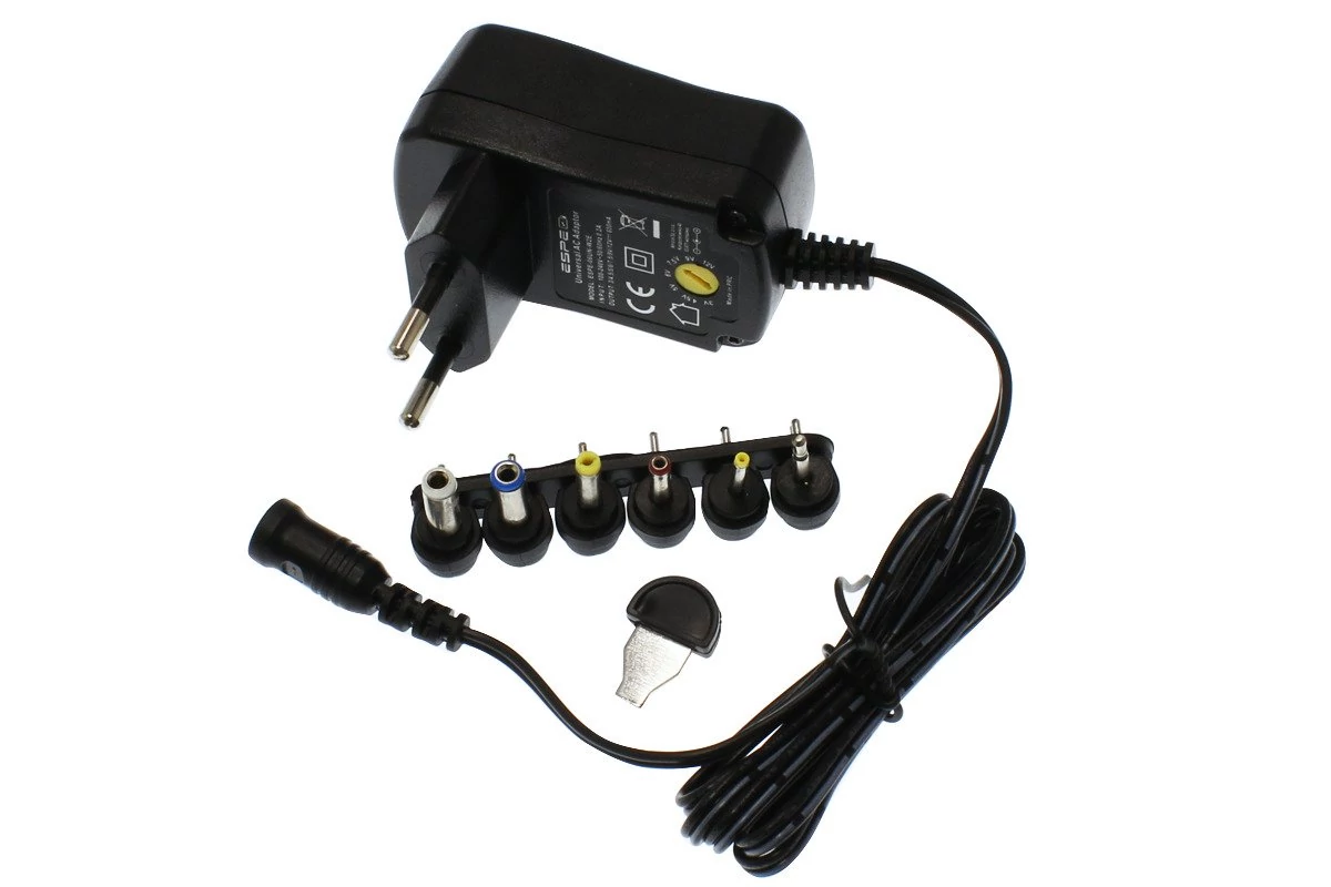 ESPE ESPE-18UN-W2E-MP tápegység 3VDC 1,5A konektorba dugható