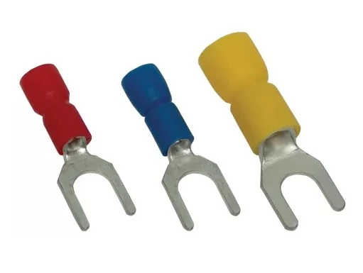 TRACON PV4 Szigetelt villás saru 1,5mm2 M4 piros 100db/csomag